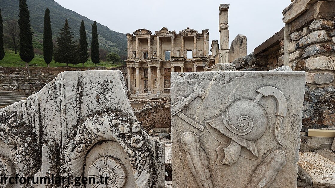 2021_04_efes1.jpg 2021_04_efes1.jpg