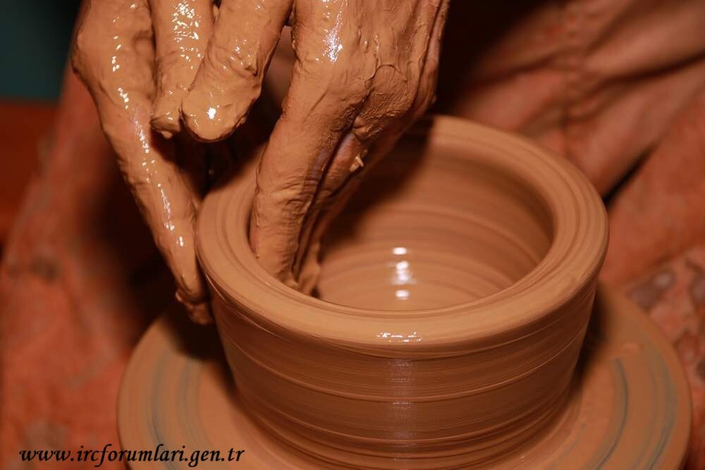 pottery-5447582_1920.jpg pottery-5447582_1920.jpg